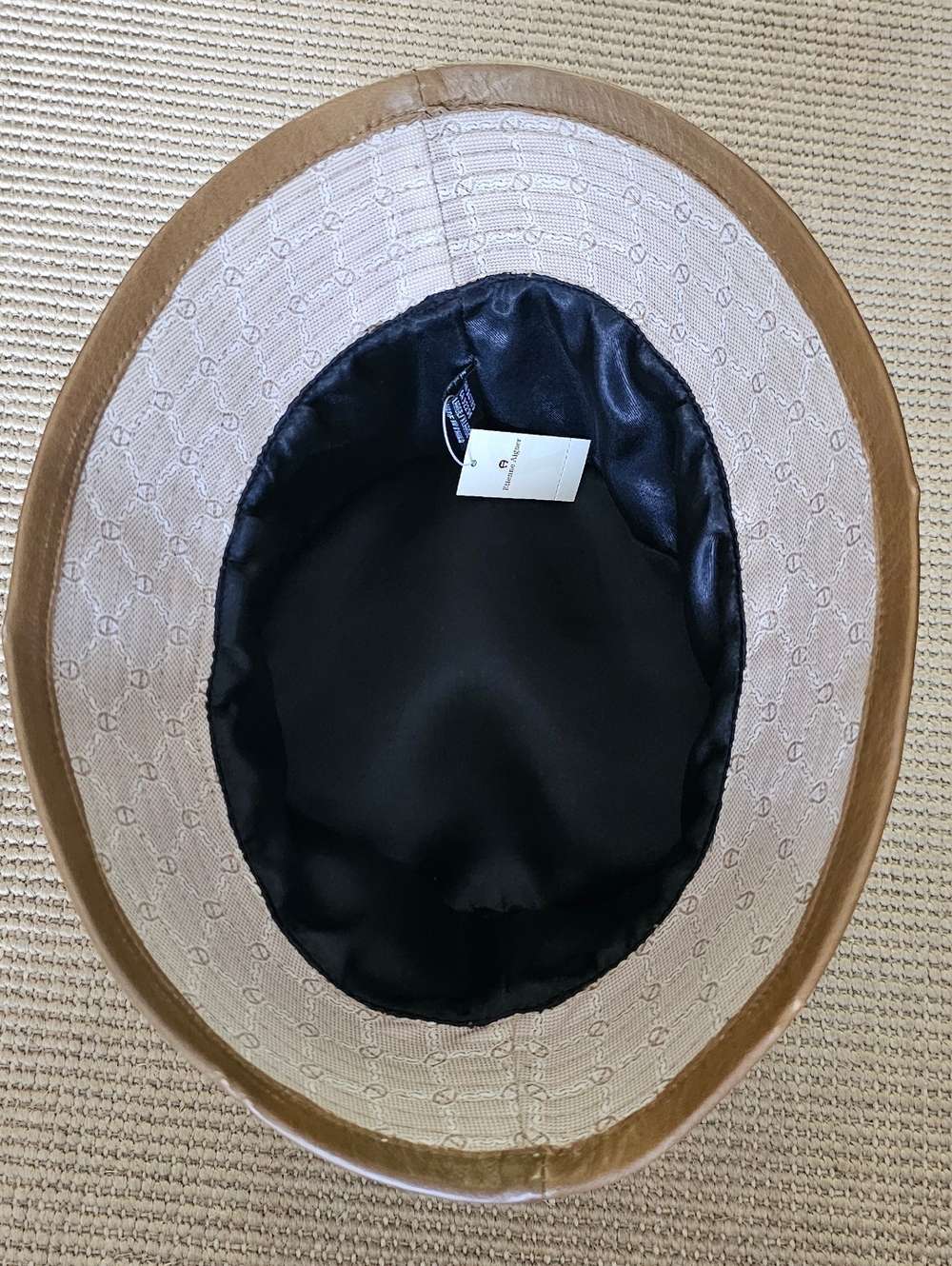 Etienne Aigner NWT Beige Patterned Bucket Hat with Brown Trim - Men's Size L/XL - Picture 4 of 11